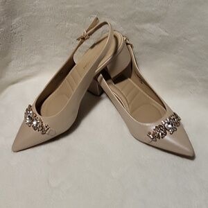 Adrienne Vittadini NEW Pearl Gayle Slingback 2" Heel Embellished Pumps Size 7.5